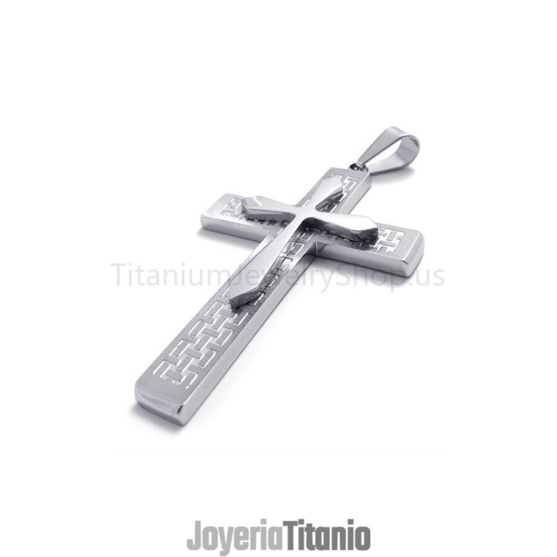 Nuevo Colgante De Titanio Con Cruz Plateada De Dos Capas Nuevo Colgante De Titanio Con Cruz Plateada De Dos Capas