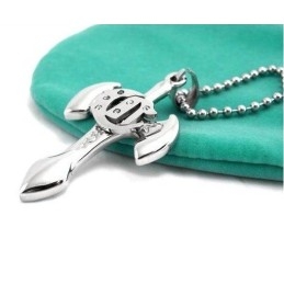 Collar Con Colgante De Titanio Puro Para Hombre Con Cruz De Espada