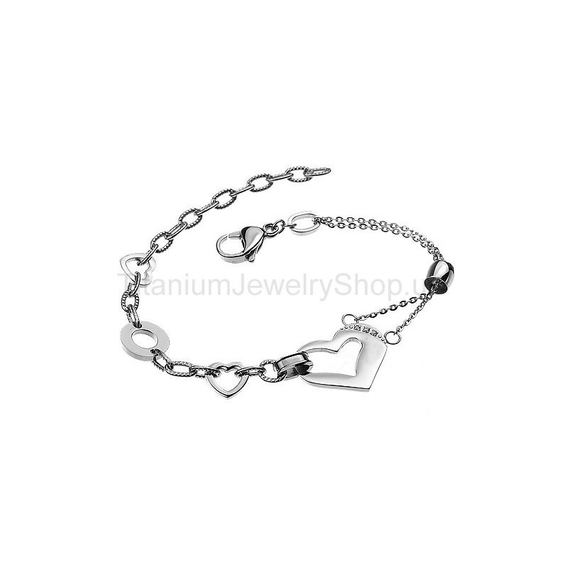 Pulsera De Titanio Con Forma De Corazón
