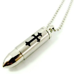 Collar Con Colgante De Acero De Titanio Y Bala De Cruz Sólida Para Hombre (Cadena Gratis)