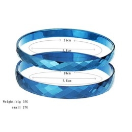 Brazaletes De Pareja Con Diseño Multifacético Intrincado De Tungsteno Azul C891