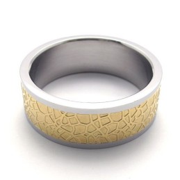 Anillo De Titanio Dorado