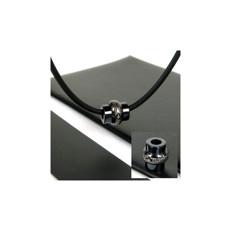Collar Con Colgante De Titanio Puro Con Forma De Cruz Bíblica Para Hombre Collar Con Colgante De Titanio Puro Con Forma De Cruz Bíblica Para Hombre