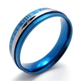 Anillo De Titanio Azul Diamante