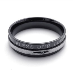 Anillo De Titanio Negro Con Diamantes