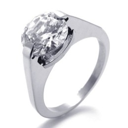 Anillo De Titanio Con Diamantes
