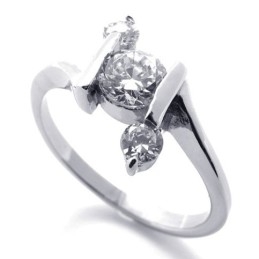 Anillo De Titanio Con Diamantes Para Mujer