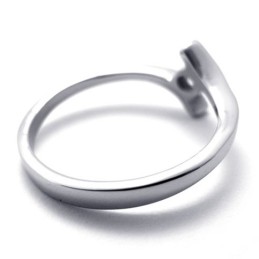 Anillo De Titanio Con Diamantes Para Mujer