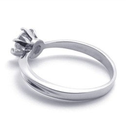 Anillo De Titanio Con Diamantes