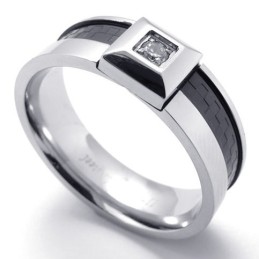 Anillo De Titanio Con Diamantes