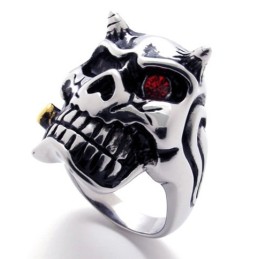 Anillo De Titanio Con Calavera Y Diamante Rojo