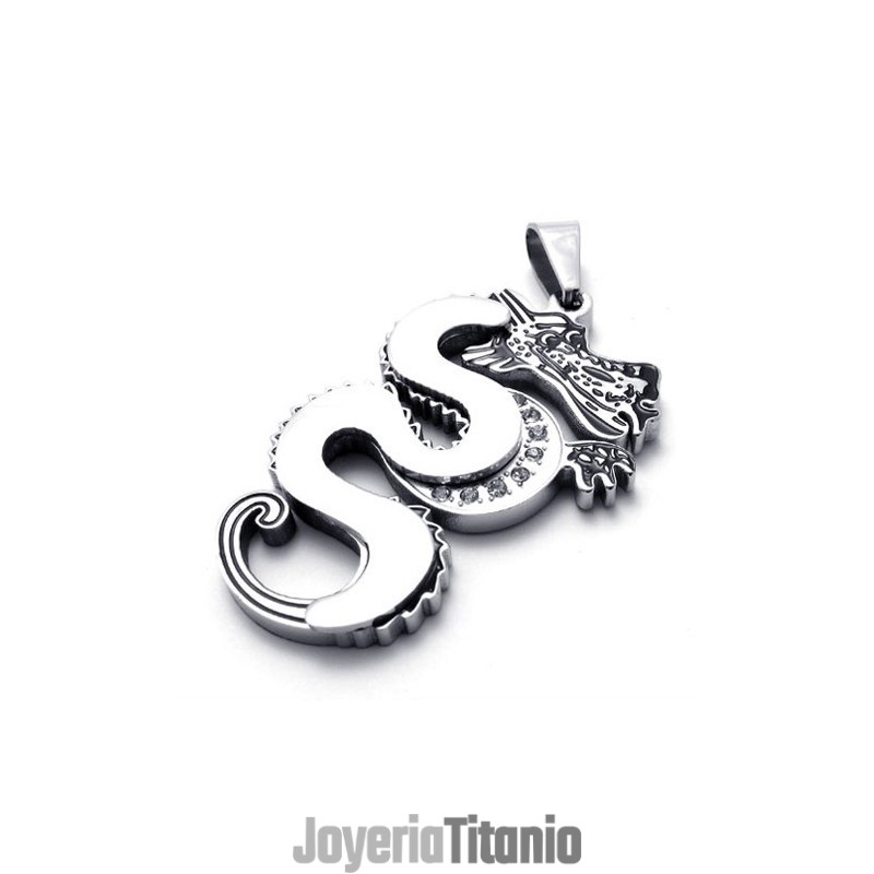 Colgante De Titanio Con Dragón De Plata