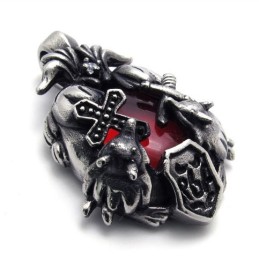 Colgante De Titanio Con Gema Roja En Forma De Cruz