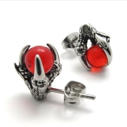 Pendientes De Titanio Con Gemas Rojas En Forma De Garra