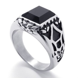 Anillo De Titanio Con Gemas