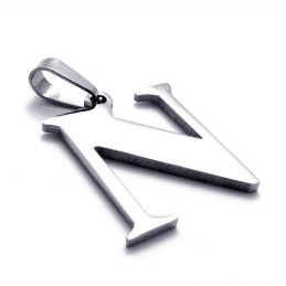 Colgante De Titanio Con La Letra "N"