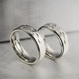 Patrón De Pareja De Anillos De Titanio
