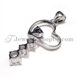 Colgante De Corazón De Circonita En Plata 925 (Platino Galvanizado) Con Cadena Gratis