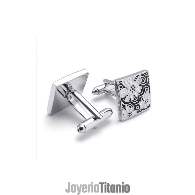 Gemelos De Titanio De Alta Calidad Con Un Diseño Atractivo Y Un Color Brillante. Gemelos De Titanio De Alta Calidad Con Un Diseño Atractivo Y Un Color Brillante.