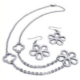 Hermoso Diseño, Color Brillante, Excelente Calidad, Conjunto De Joyas De Titanio Que Incluye Collar, Colgante Y Aretes.