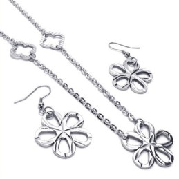 Hermoso Diseño, Color Brillante, Excelente Calidad, Conjunto De Joyas De Titanio Que Incluye Collar, Colgante Y Aretes.