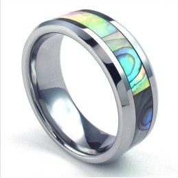 Anillo De Tungsteno De Alta Calidad Con Un Diseño Atractivo Y Un Color Brillante.