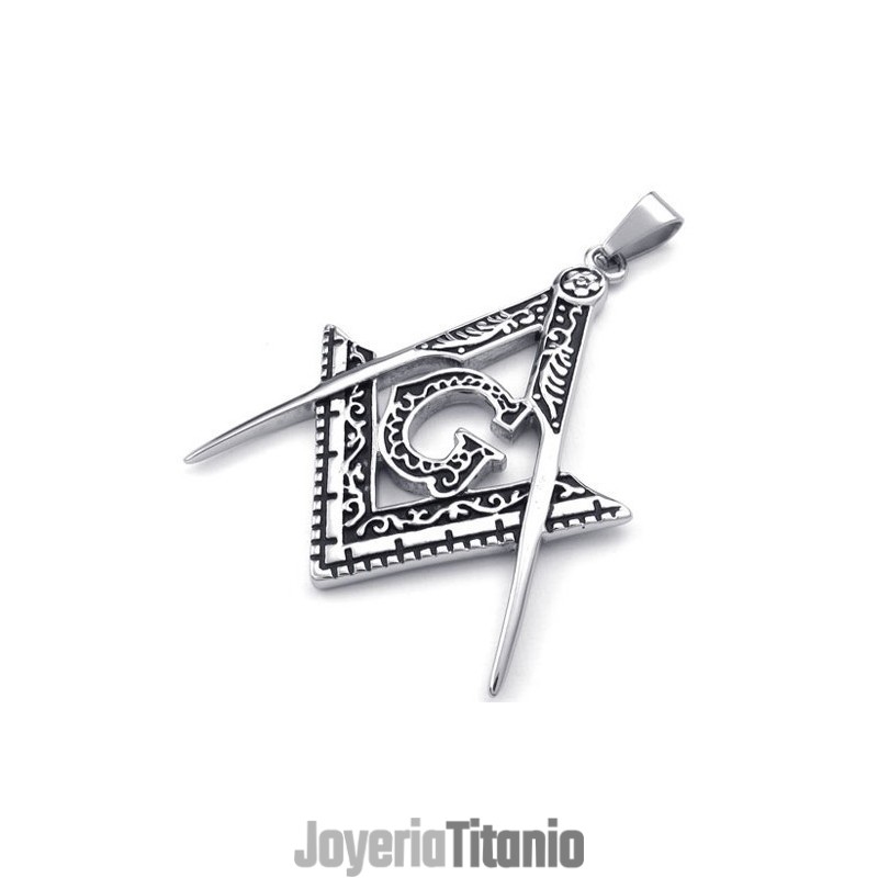 Colgante De Titanio De Alta Calidad Con Un Diseño Atractivo Y Un Color Brillante. Colgante De Titanio De Alta Calidad Con Un Diseño Atractivo Y Un Color Brillante.