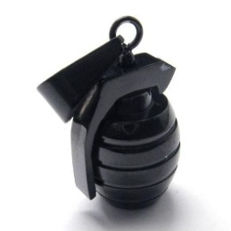 Collar Con Colgante De Granada De Titanio Puro Negro Para Hombre