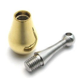Colgante De Titanio Con Un Diseño Elegante, Colores Brillantes Y Una Reputación Confiable.
