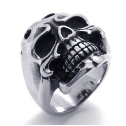 Anillo De Titanio De Alta Calidad Con Tecnología Sofisticada Y Brillo De Color