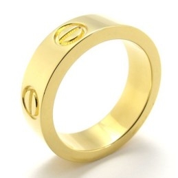 Anillo De Titanio De Alta Calidad En Varios Estilos Y Colores Delicados.